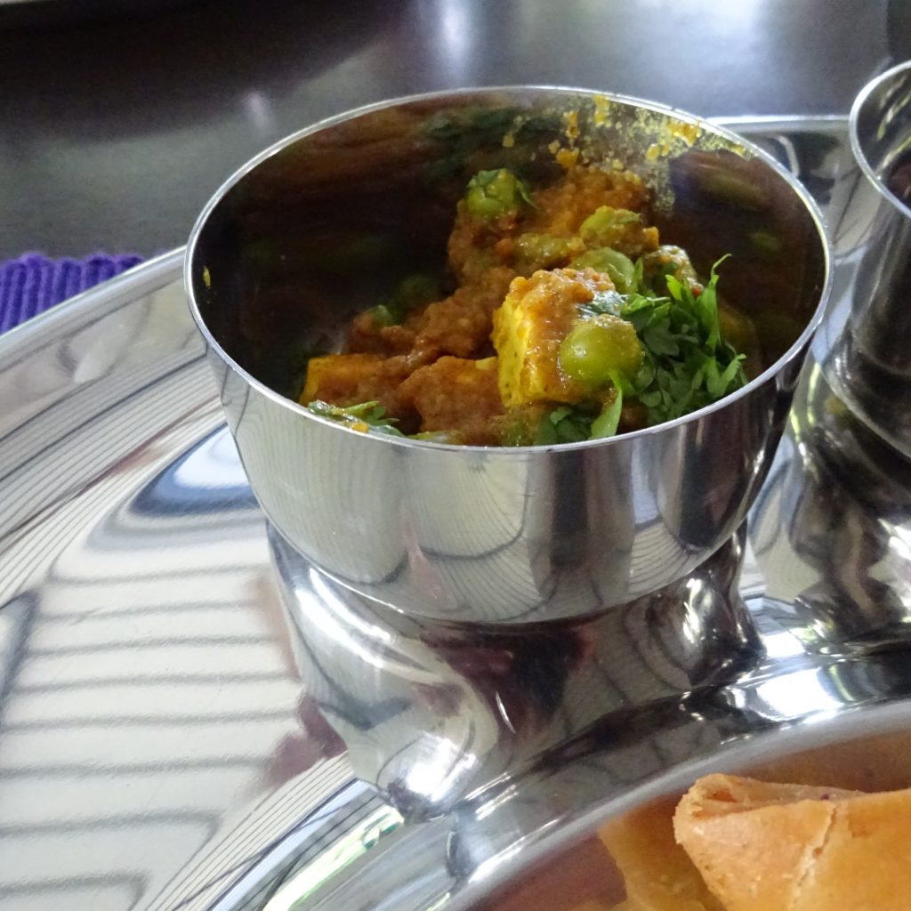 dinnerware table setting expert dewitt kendall tabletimes blog Gujarati cuisine