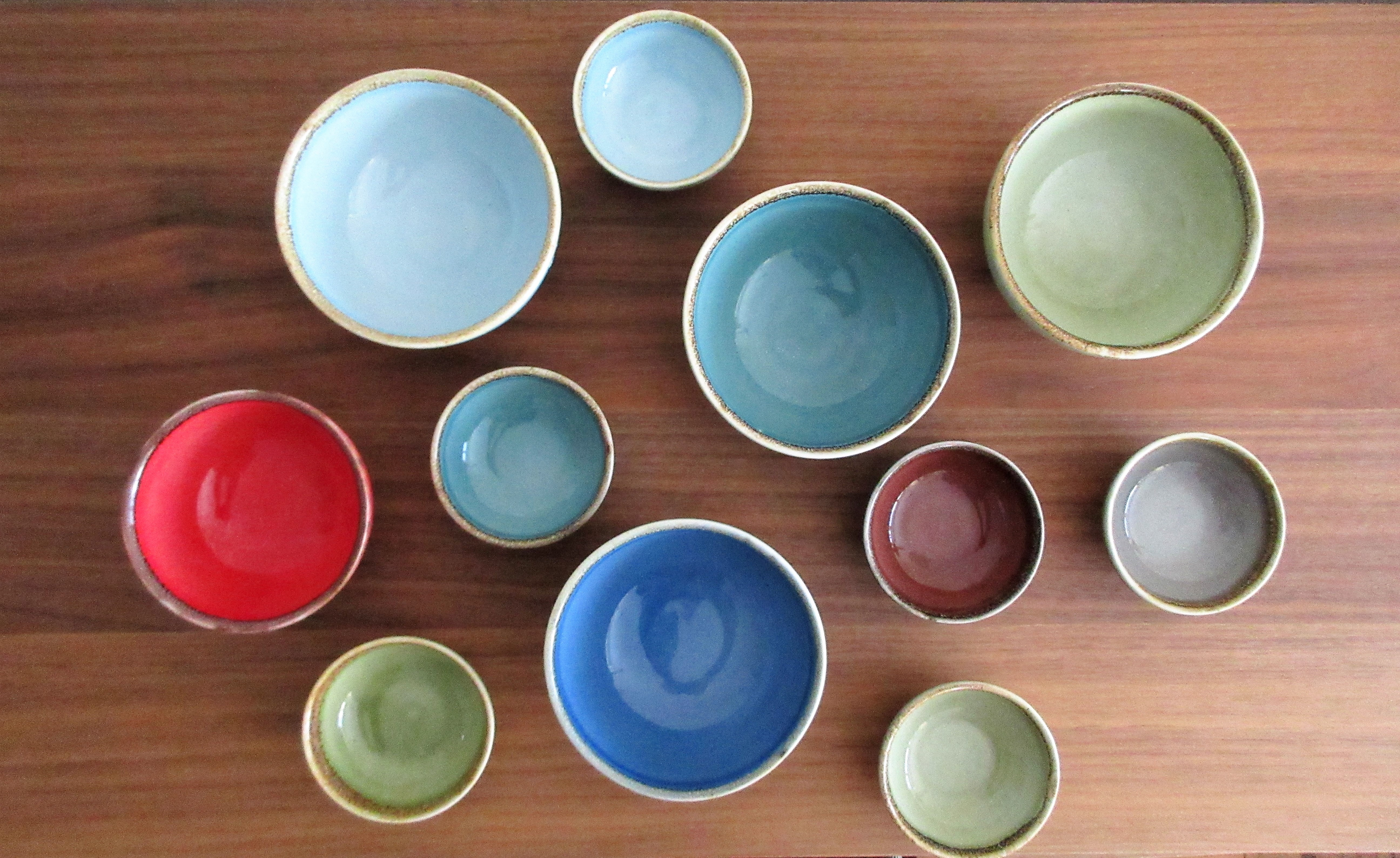 dewitt kendall mini bowls ingredient colored stoneware tabletimes blog